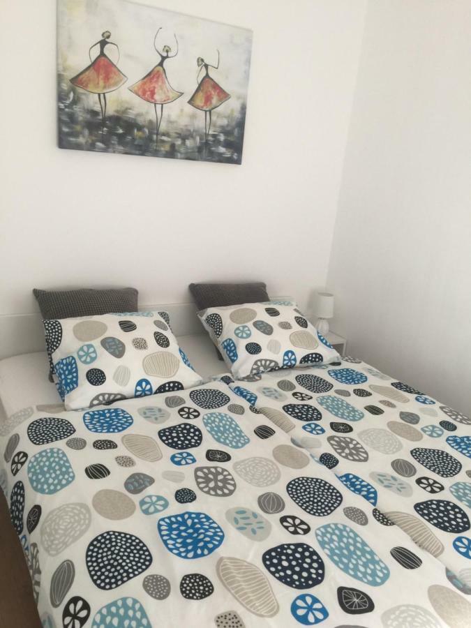 Apartment Sola Загреб Экстерьер фото